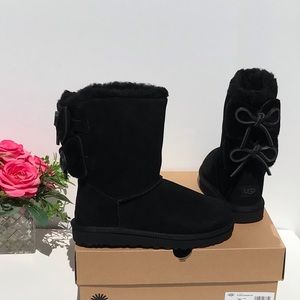 UGG Classic Double Bow Short Boot